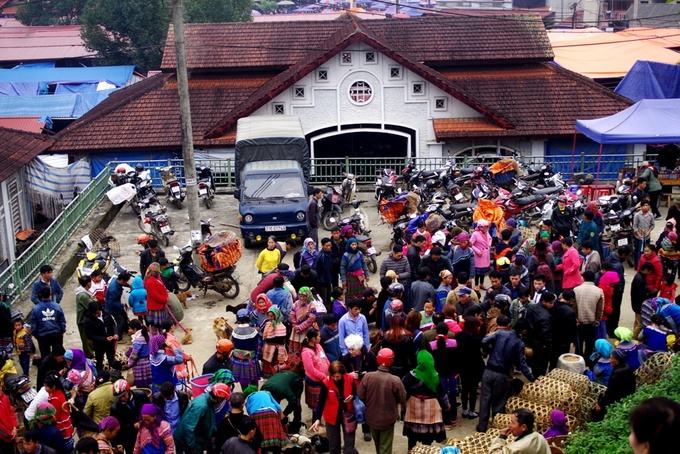 9 trải nghiệm phải thử ở chợ phiên Bắc Hà